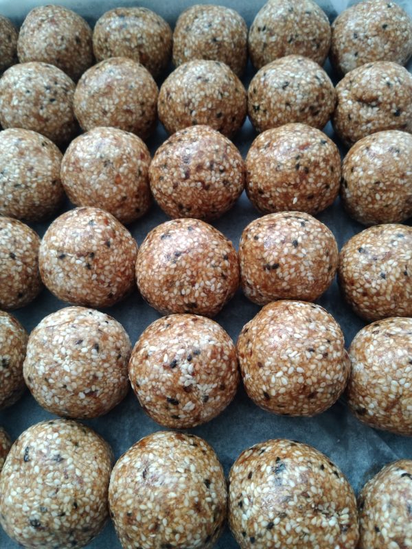 Sesame Balls DONI