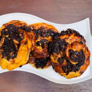 Chocolate Babka Buns MILK (GTE)